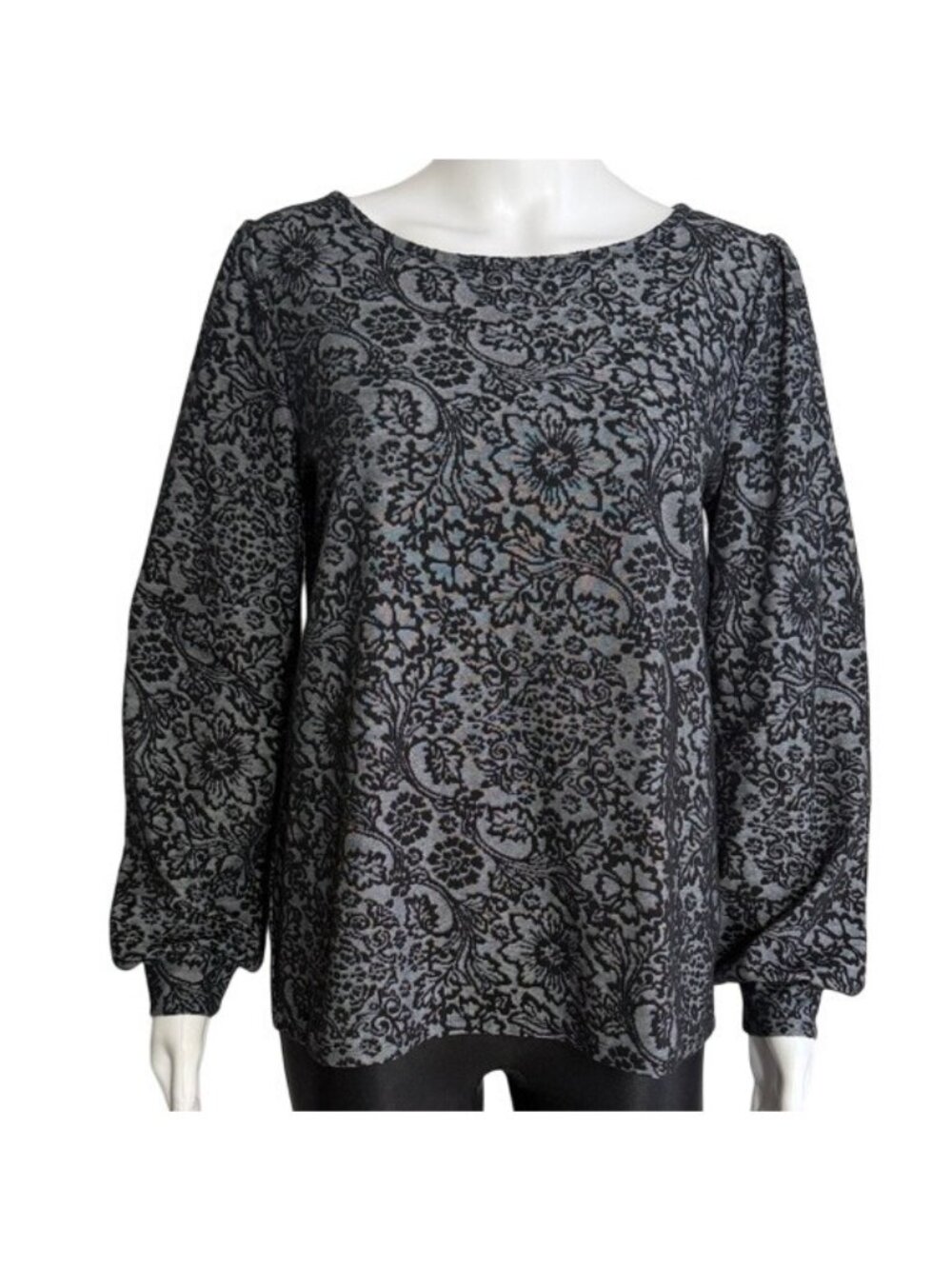 LOFT Metallic Floral Jacquard Back Cutout Top – Size M